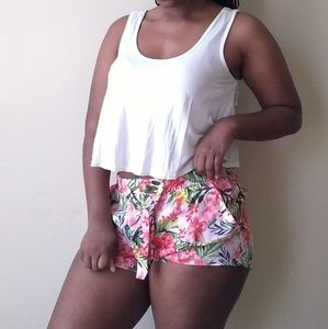 Tropical shorts